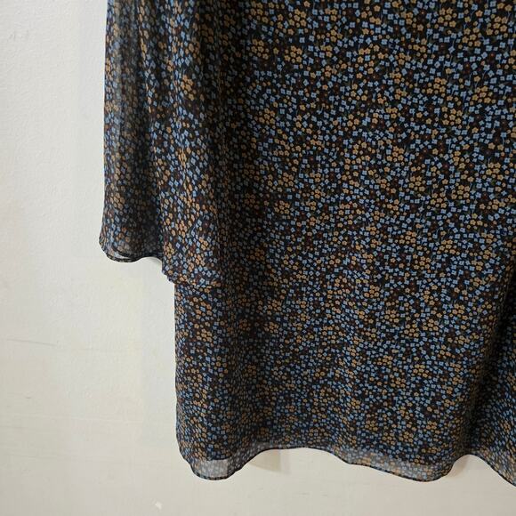 CAbi Poise Dress 3648 Flowers Floral Bell Sleeve Size M Medium - Picture 5 of 13